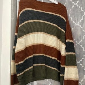 Super cute fall/winter sweater size small super warm and cozy